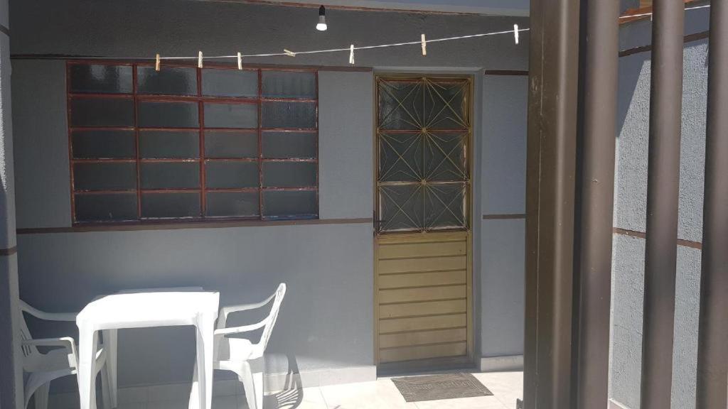 Ferienwohnung Casa No Centro De Foz! Ar-Condicionado, Smart Tv, Wi-Fi, Cozinha, Ventilador E 4 Camas Foz do Iguaçu Exterior foto
